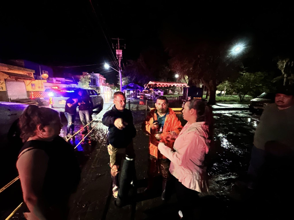 Alcaldesa de Ocotlán acude a áreas afectadas por&nbsp;lluvias