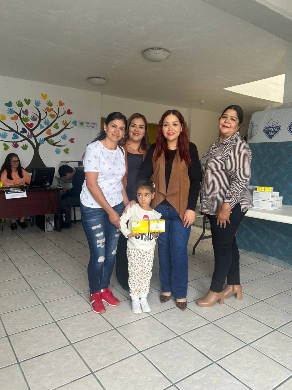 DIF La Barca fortalece el apoyo a familias vulnerables a través del “Proyecto&nbsp;10”