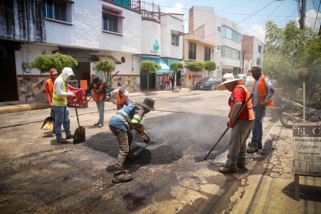 Ocotlán refuerza acciones para mejorar vialidades y garantizar movilidad&nbsp;segura