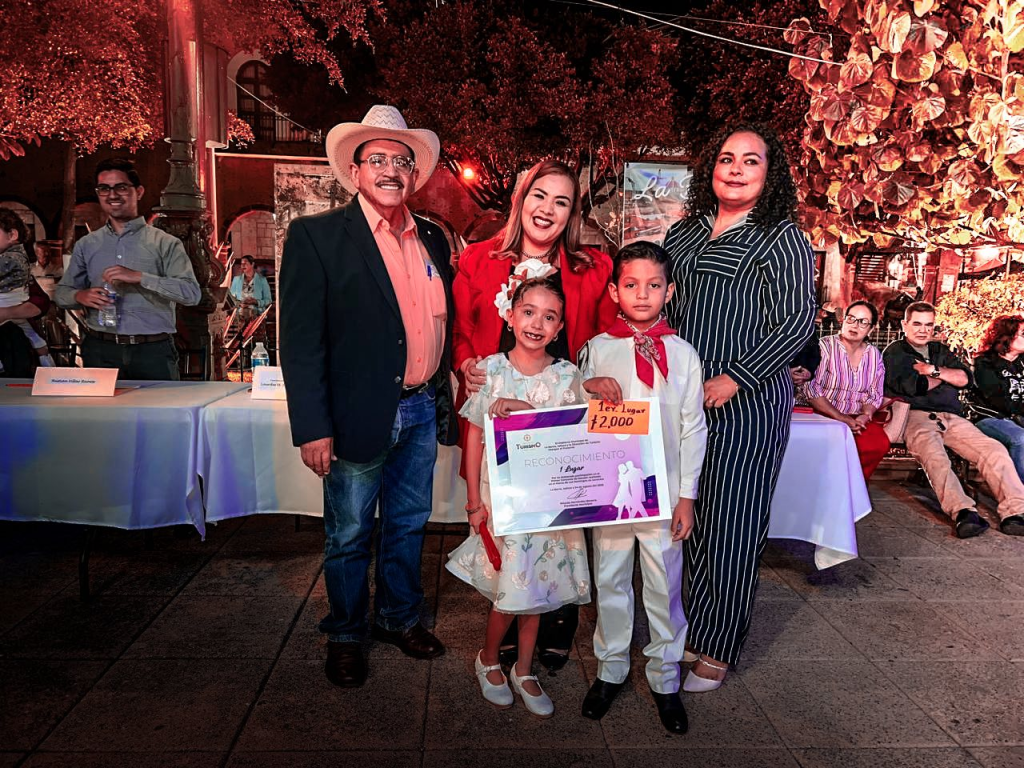 La Barca se llena de ritmo y tradición con su primer concurso de&nbsp;danzón