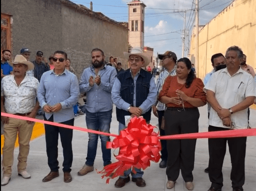 🚧 Inauguran nueva etapa de la calle Hidalgo en la comunidad de El&nbsp;Gobernador