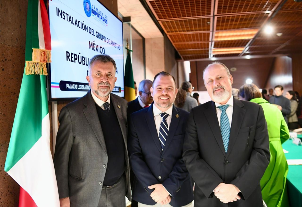 Alonso Vázquez participa como vicepresidente en la instalación del Grupo de Amistad&nbsp;México–Brasil