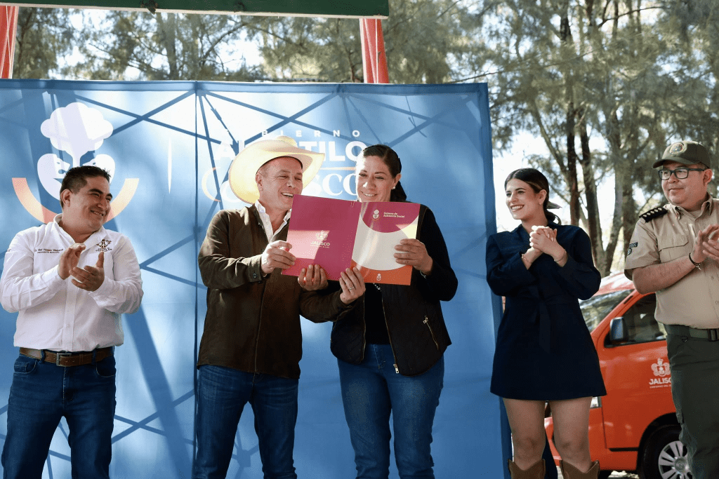 Gobierno de Jalisco entrega apoyos a familias afectadas por inundaciones en&nbsp;Tototlán