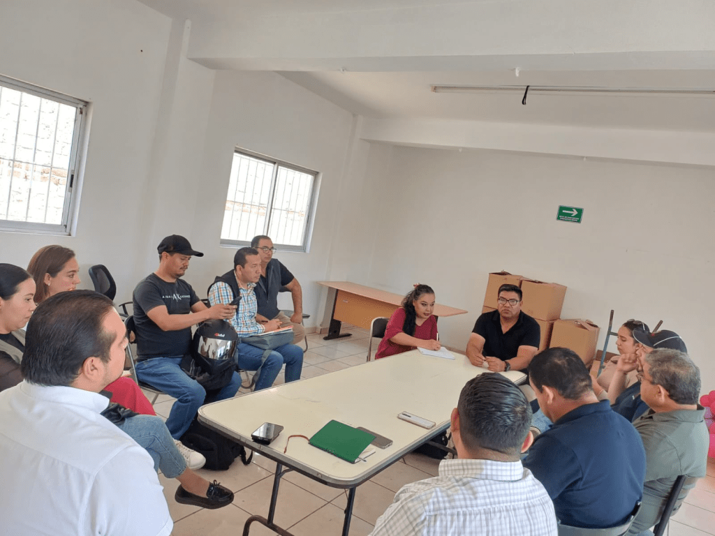 Gobierno Municipal de La Barca fortalece diálogo con docentes para mejorar condiciones&nbsp;educativas