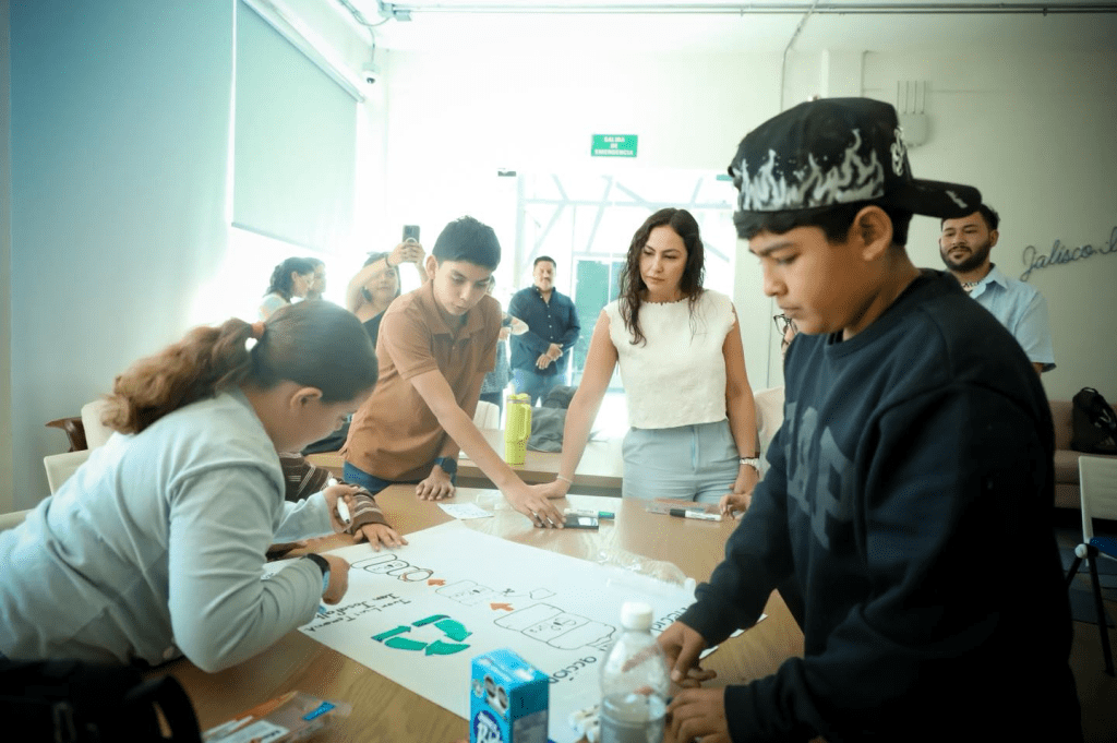 Cabildo Infantil de Ocotlán recibe masterclass de&nbsp;liderazgo