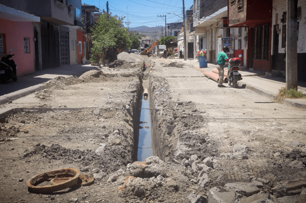 Ocotlán mejora infraestructura en la colonia Ferrocarril