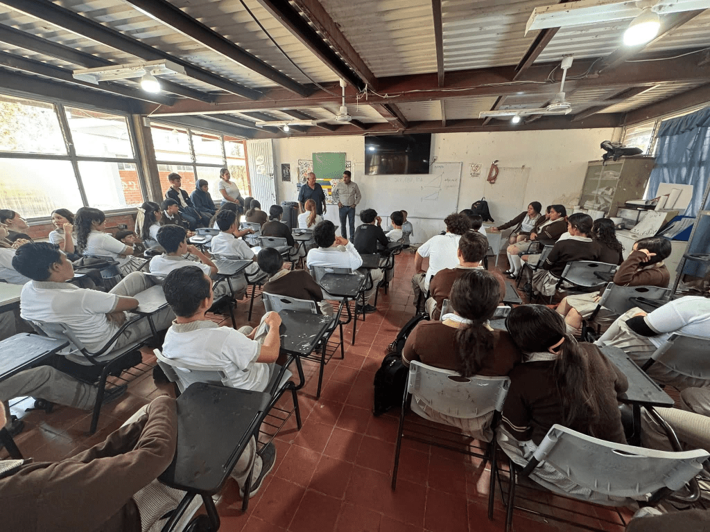 Charla motivacional en Secundaria Técnica 52 por parte del DIF Municipal La Barca&nbsp;2021