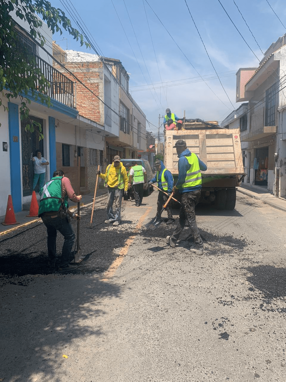 Programa de bacheo emergente en La&nbsp;Barca
