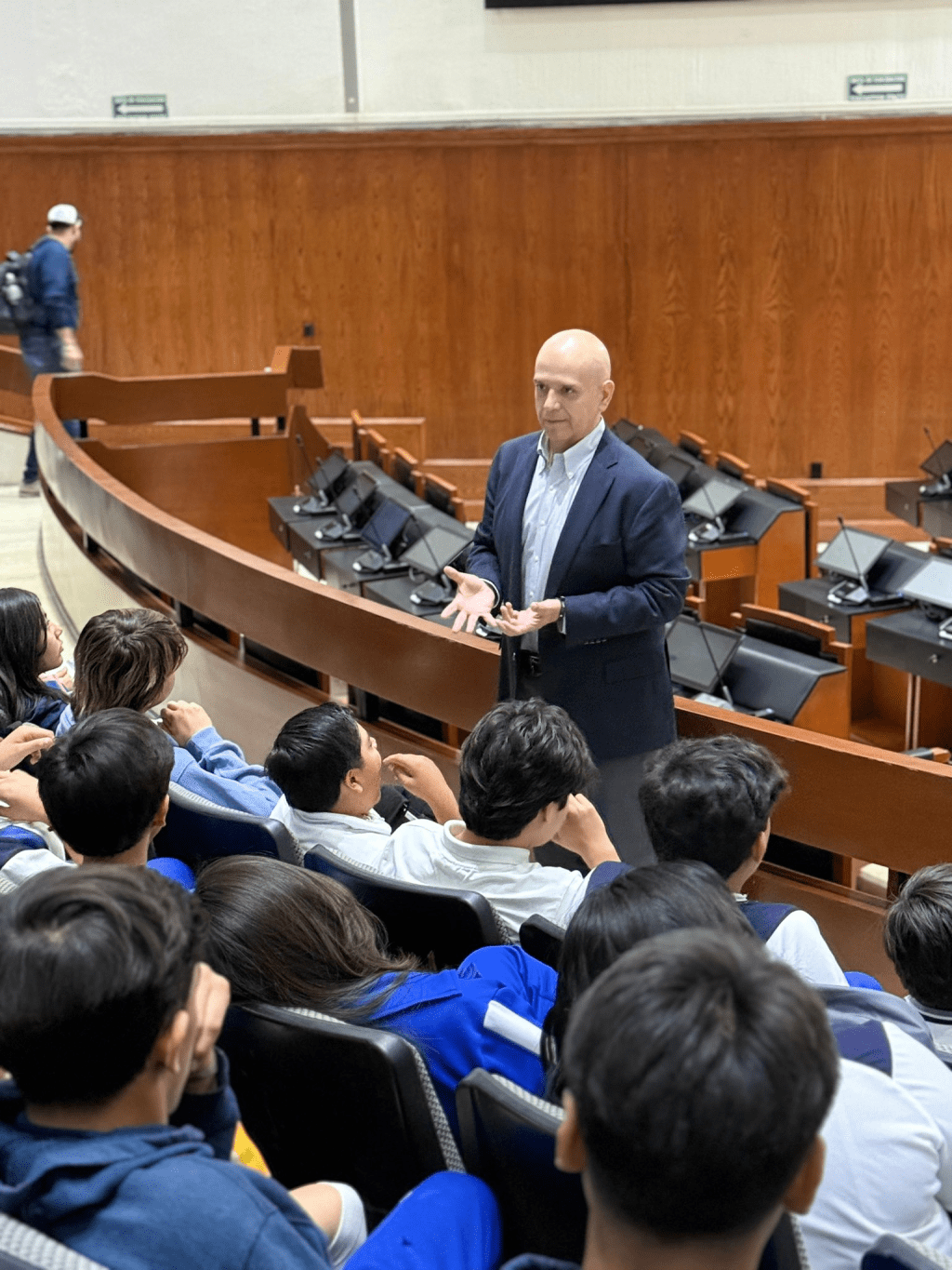 Estudiantes visitan el Congreso de Jalisco