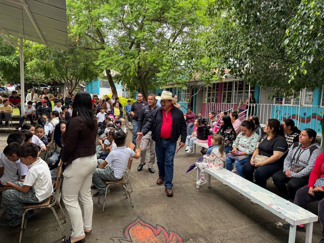 Gobierno Municipal de La Barca impulsa programa “Jalisco Presente” en Canales