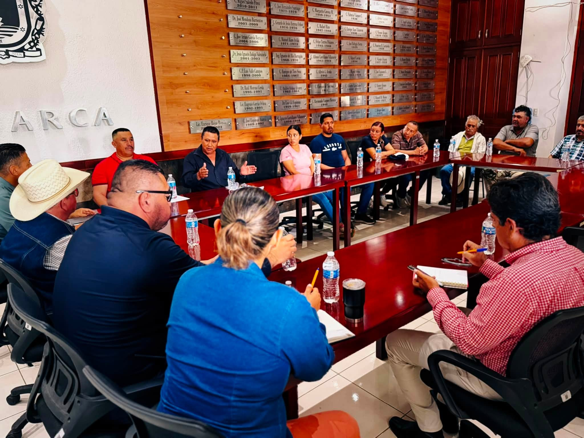 Gobierno de La Barca mantiene mesas de diálogo con la ciudadanía
