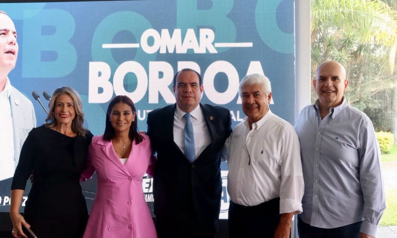 Presenta el diputado Omar Borboa su Segundo Informe de Actividades Legislativas en el Congreso Federal