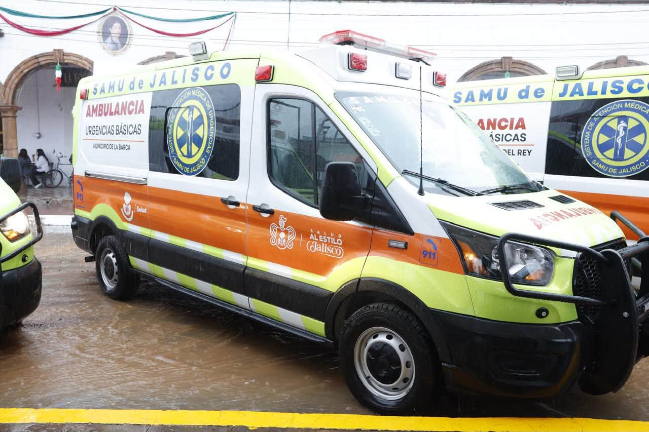 La Barca suma nueva ambulancia tras gestiones de Ricardo Hernández ante el Gobierno del Estado