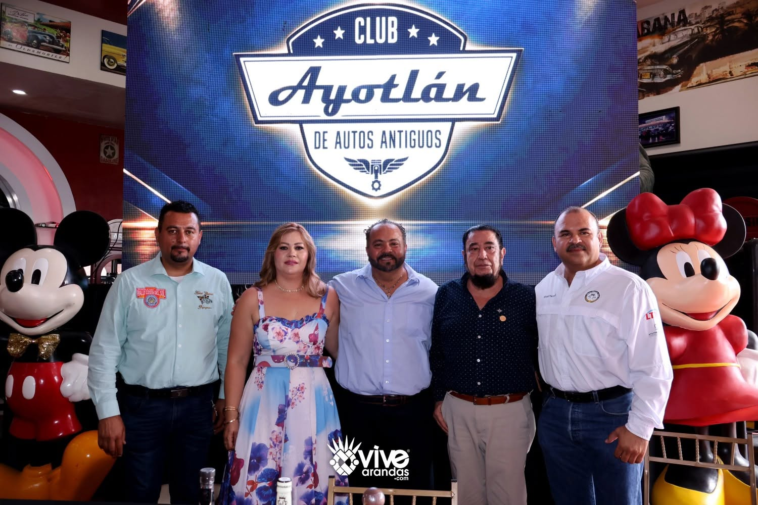 AYOTLÁN SE PREPARA PARA EL 8.º FESTIVAL DEL CARRO ANTIGUO 🚘🔥